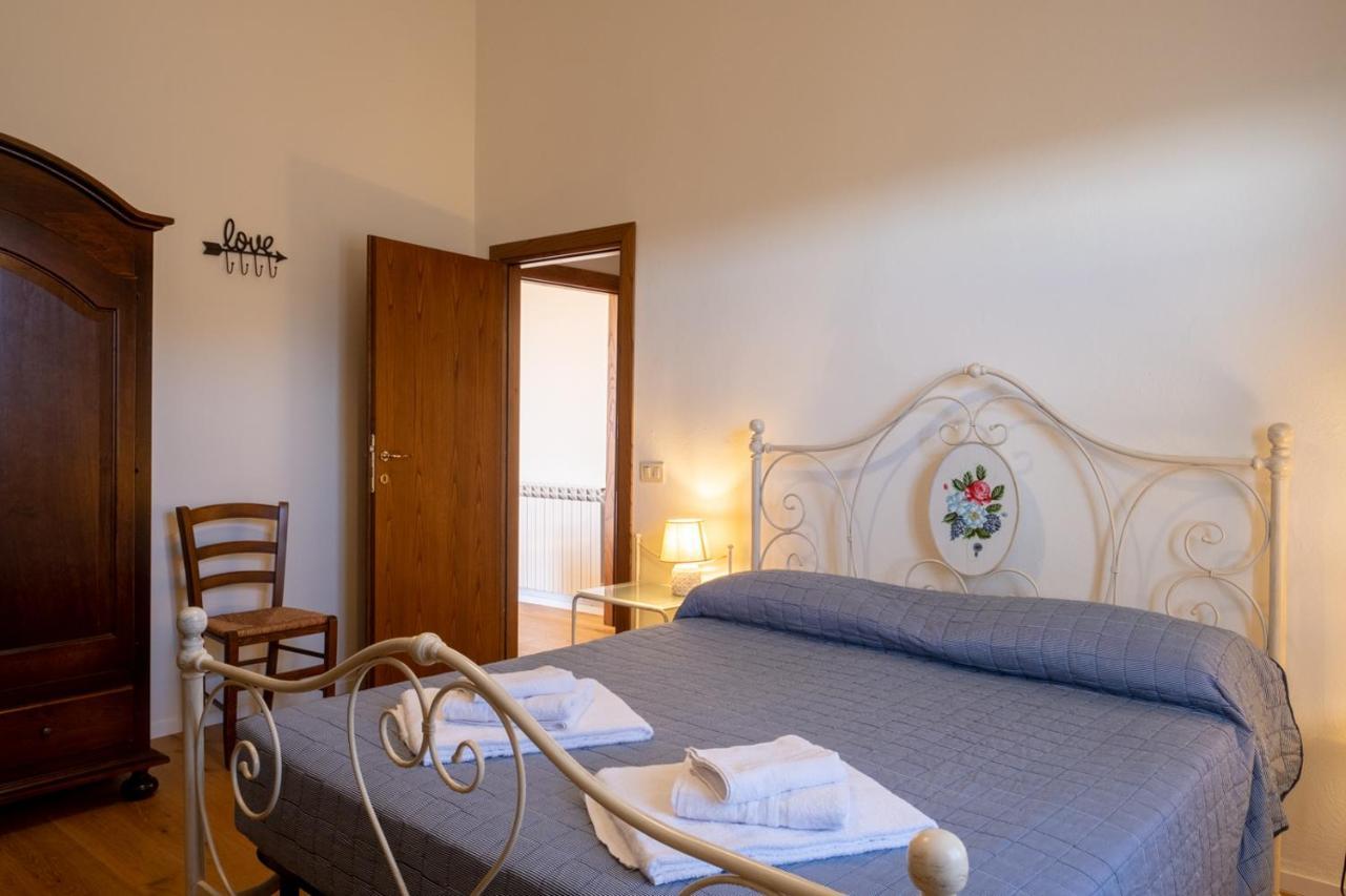 Podere Montale Il Borgo Седжано Экстерьер фото