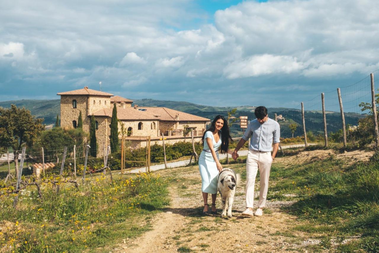 Podere Montale Il Borgo Седжано Экстерьер фото